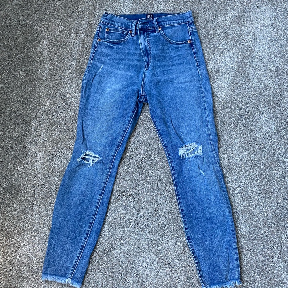 Gap True Skinny Jeans